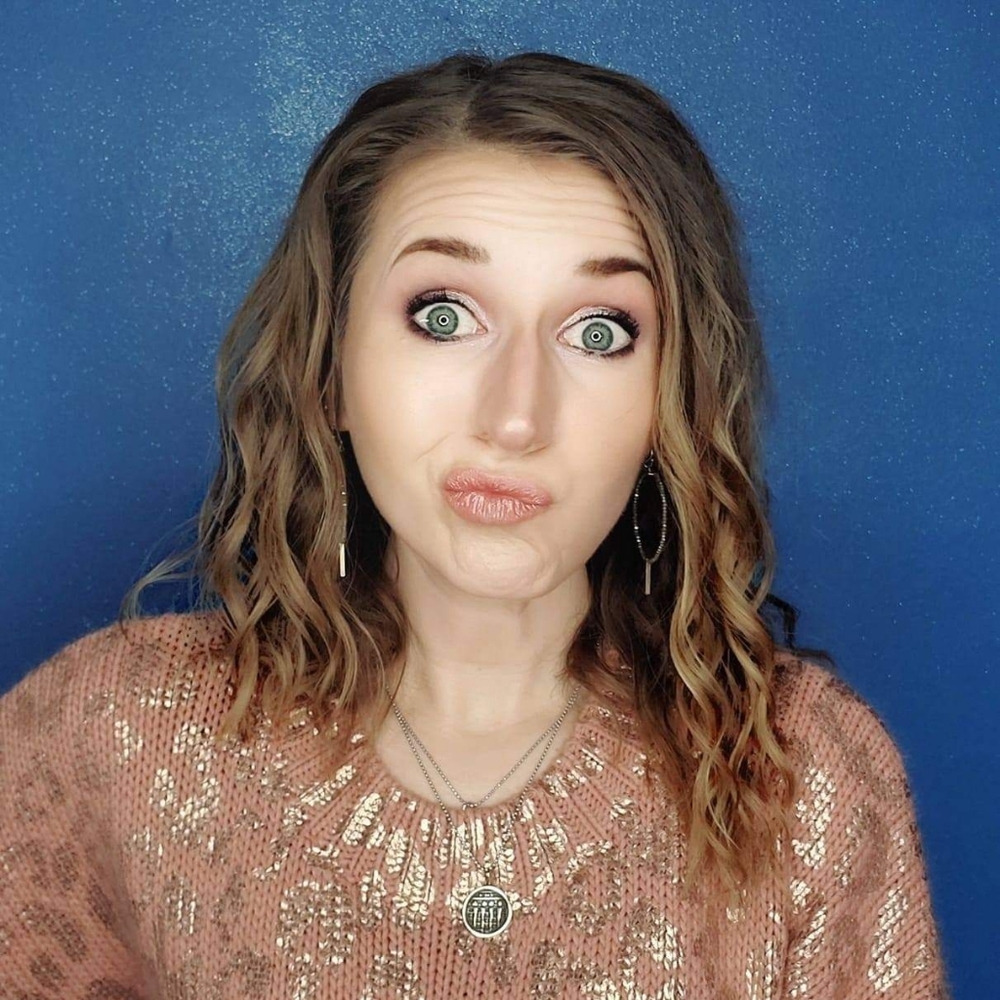 Meet your Posher, Shelly